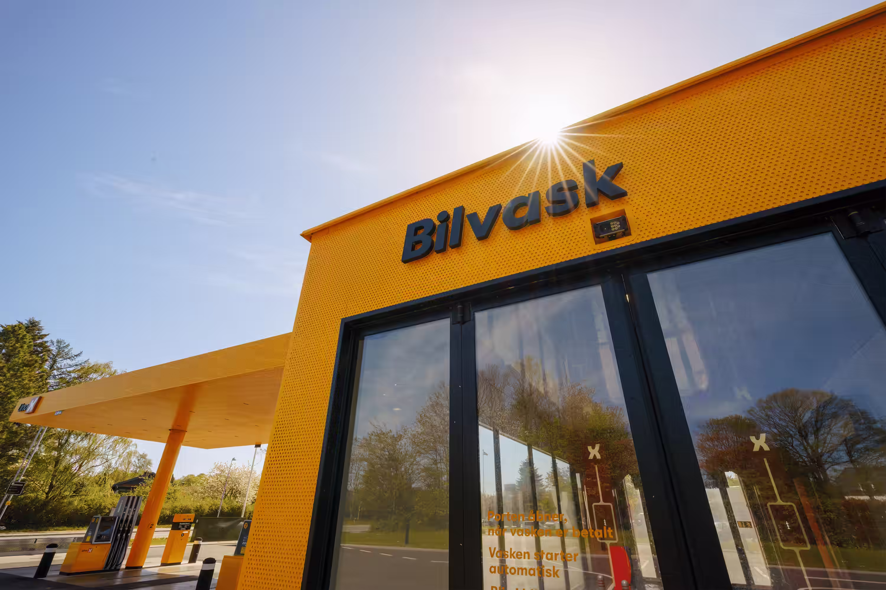 Uno-X tankstation og bilvask